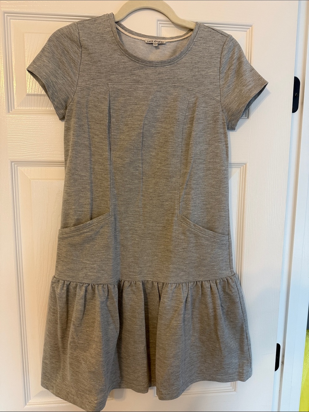 Casual Gray Knit Mini Dress with Pocket Detail